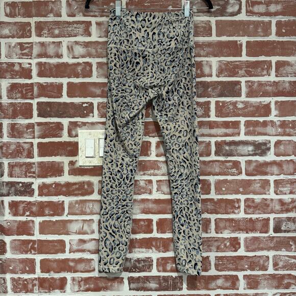 Varley Womens Century 2.0 Leggings Cashmere Cheetah Print Size XS EUC - Picture 2 of 9